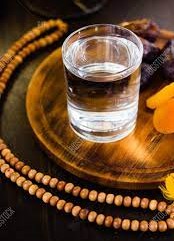 Drink plenty of water in Ramadan 